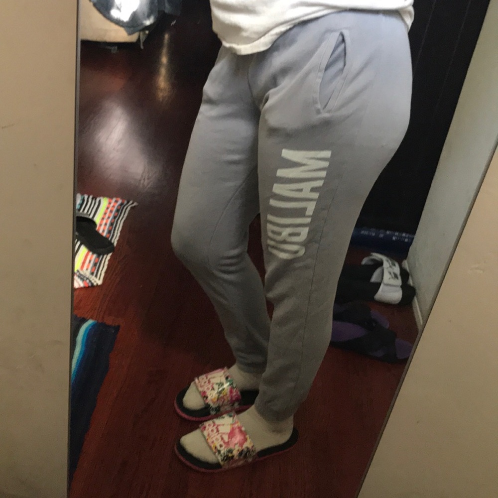 ☀️ LAST ONE!!! MALIBU JOGGERS - Picture 3 of 3